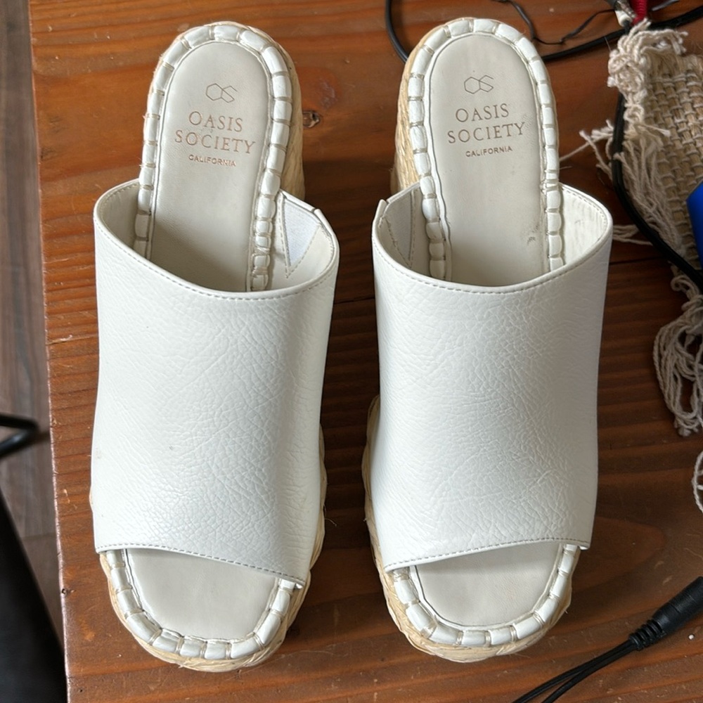 Oasis society heels wedge platform